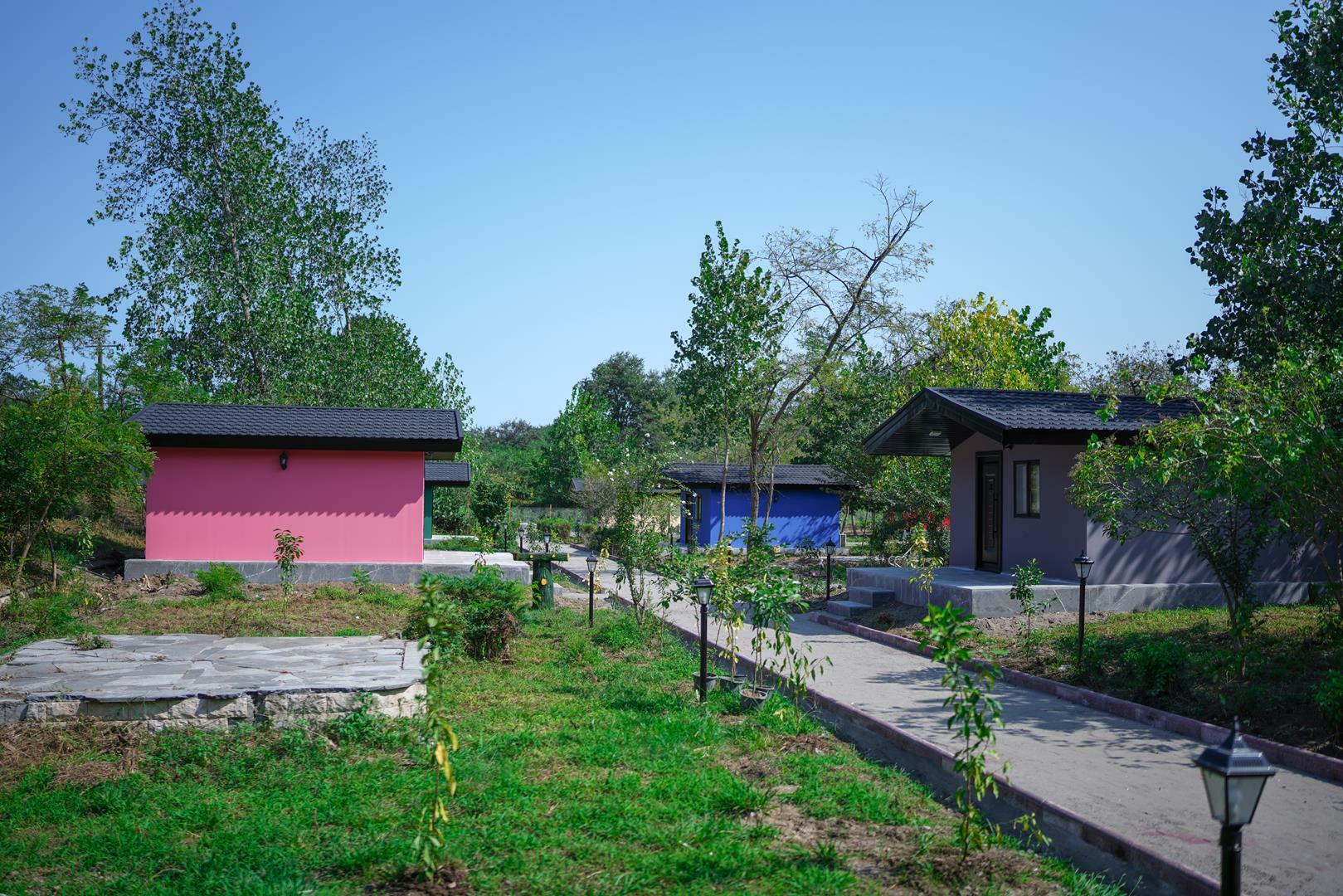 Parsian Khazar Hotel