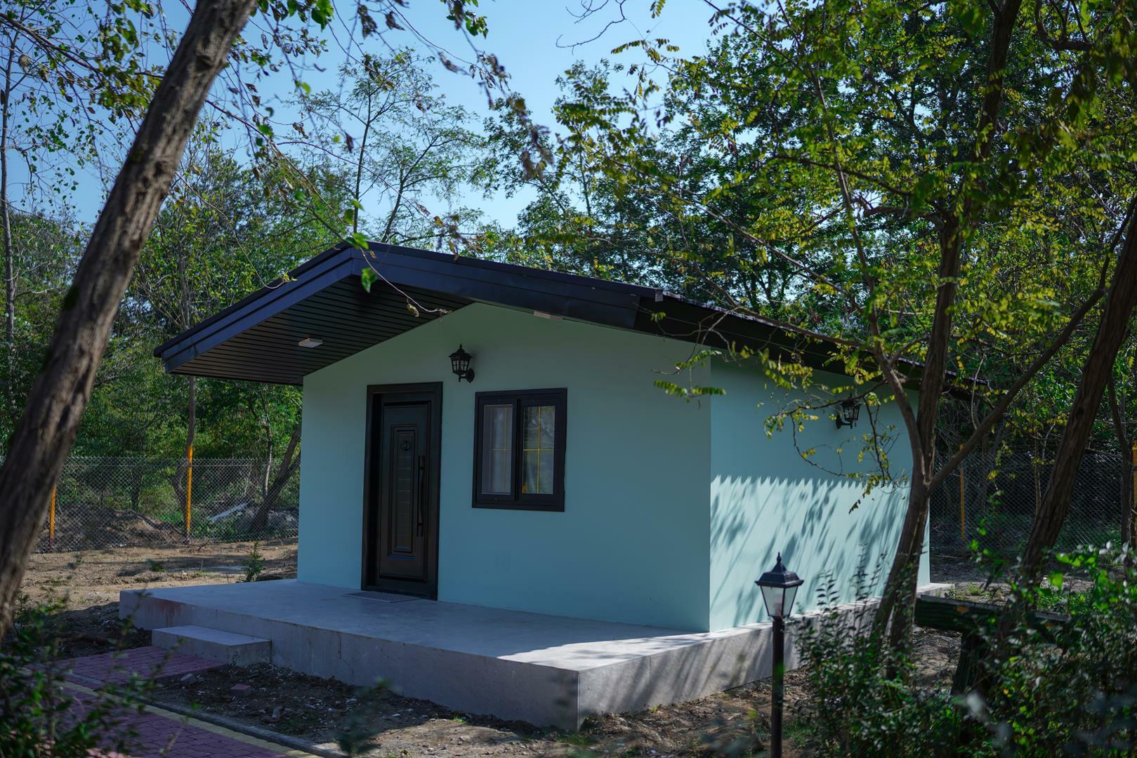 Parsian Khazar Hotel