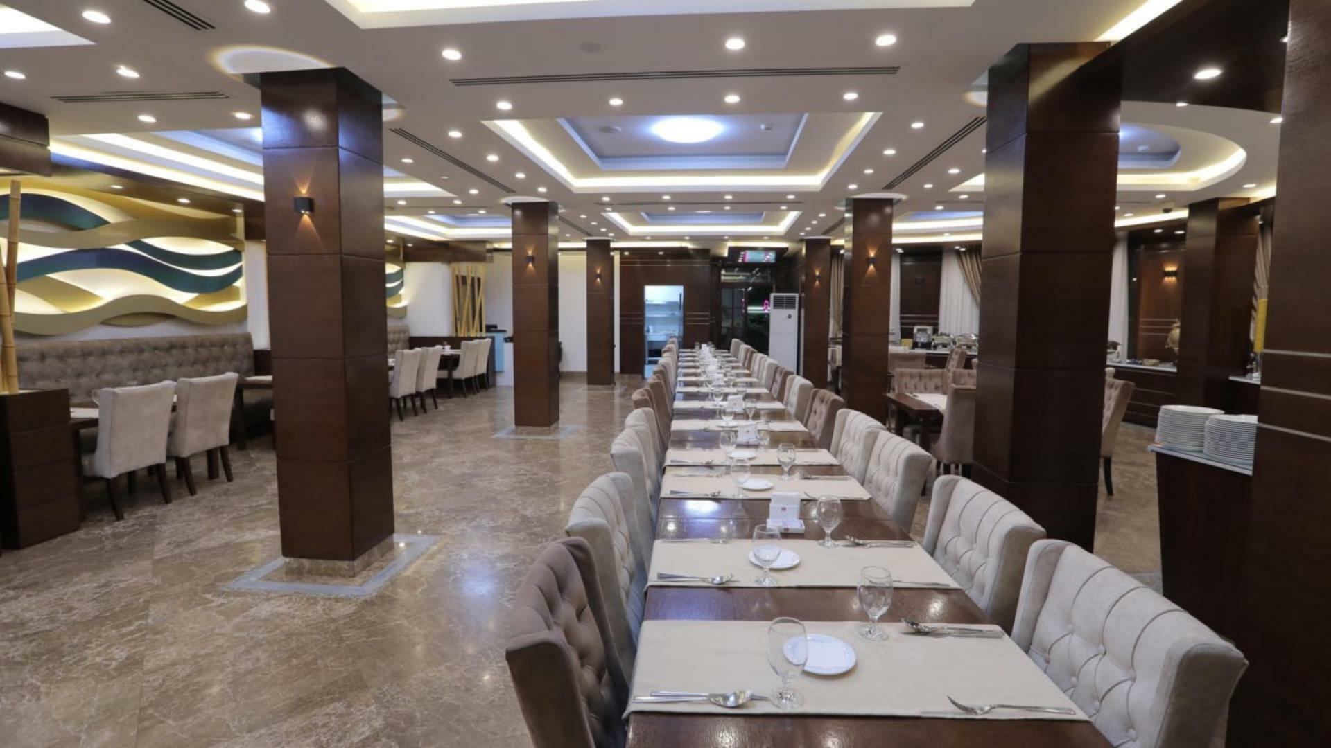 Sorinet Maryam Hotel