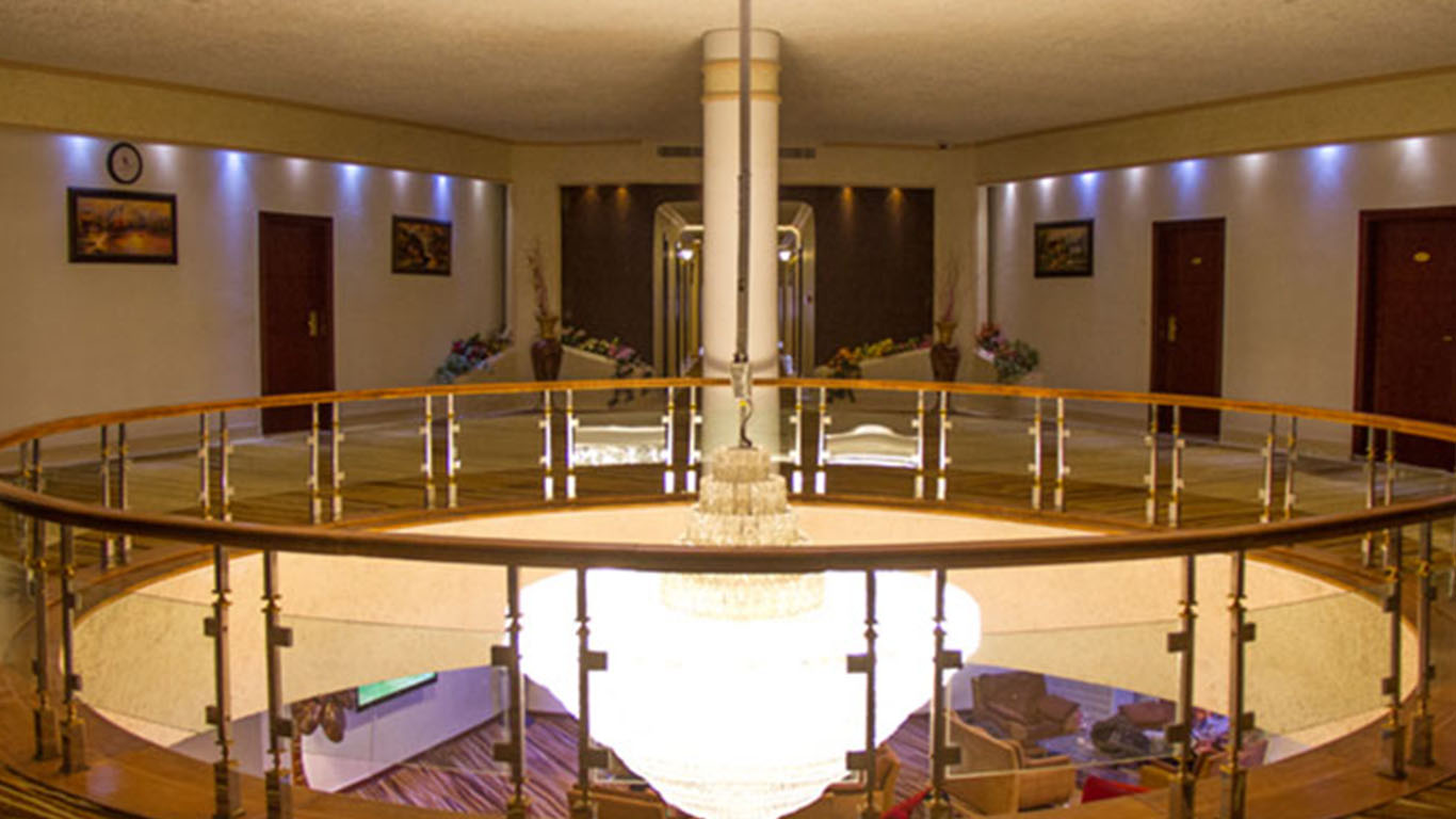 Karvansara Pars Hotel