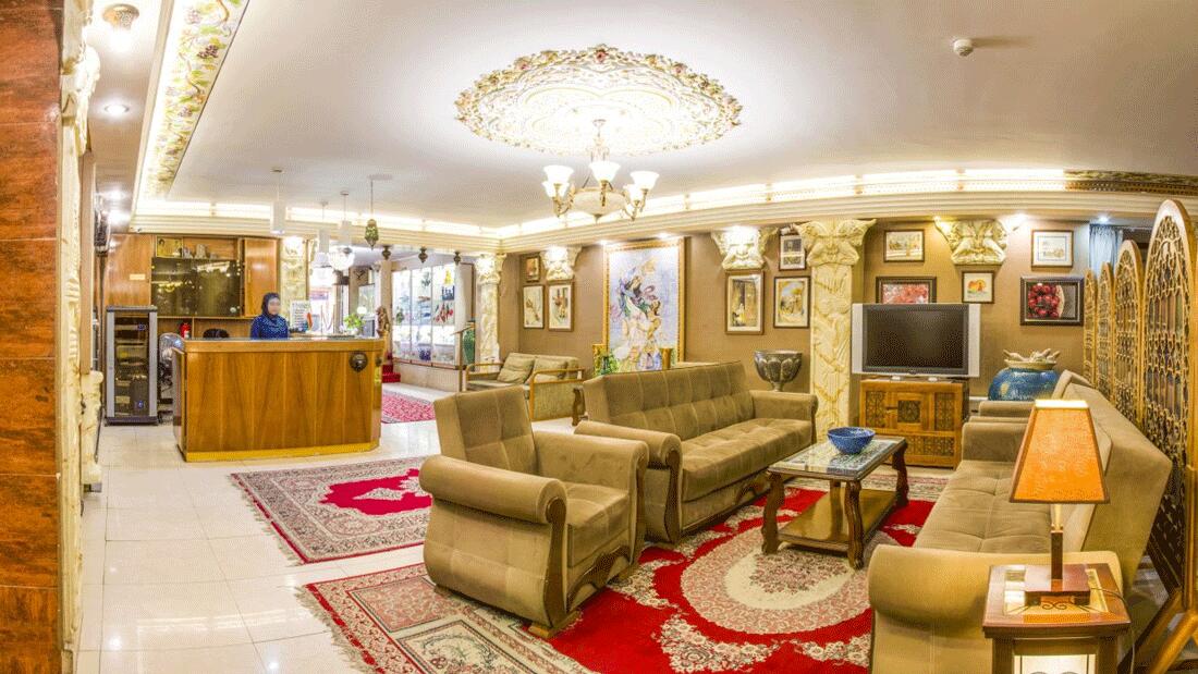 Malek, Isfahan