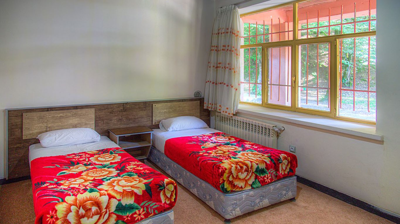 Chalus Tourist Hotel