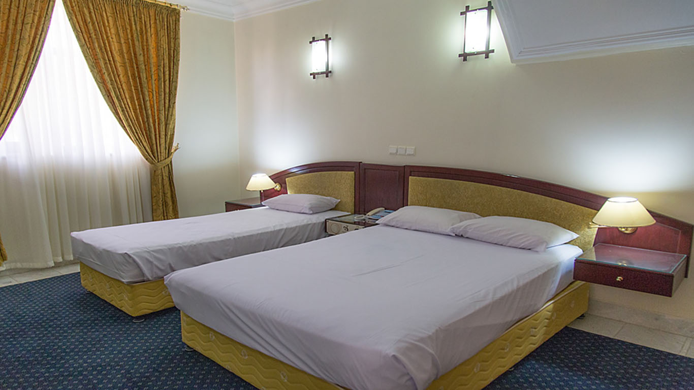 Bastam Tourist Hotel