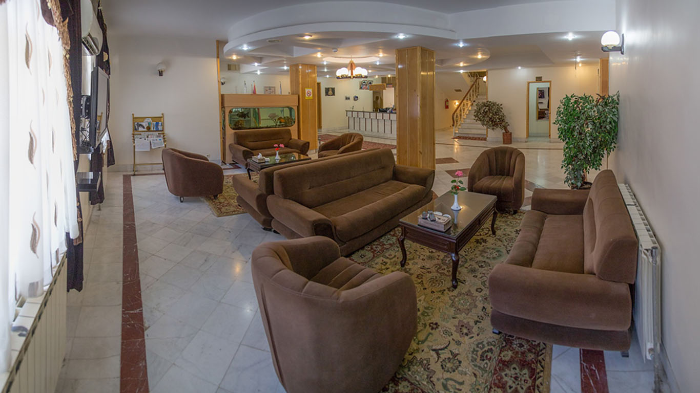 Bastam Tourist Hotel