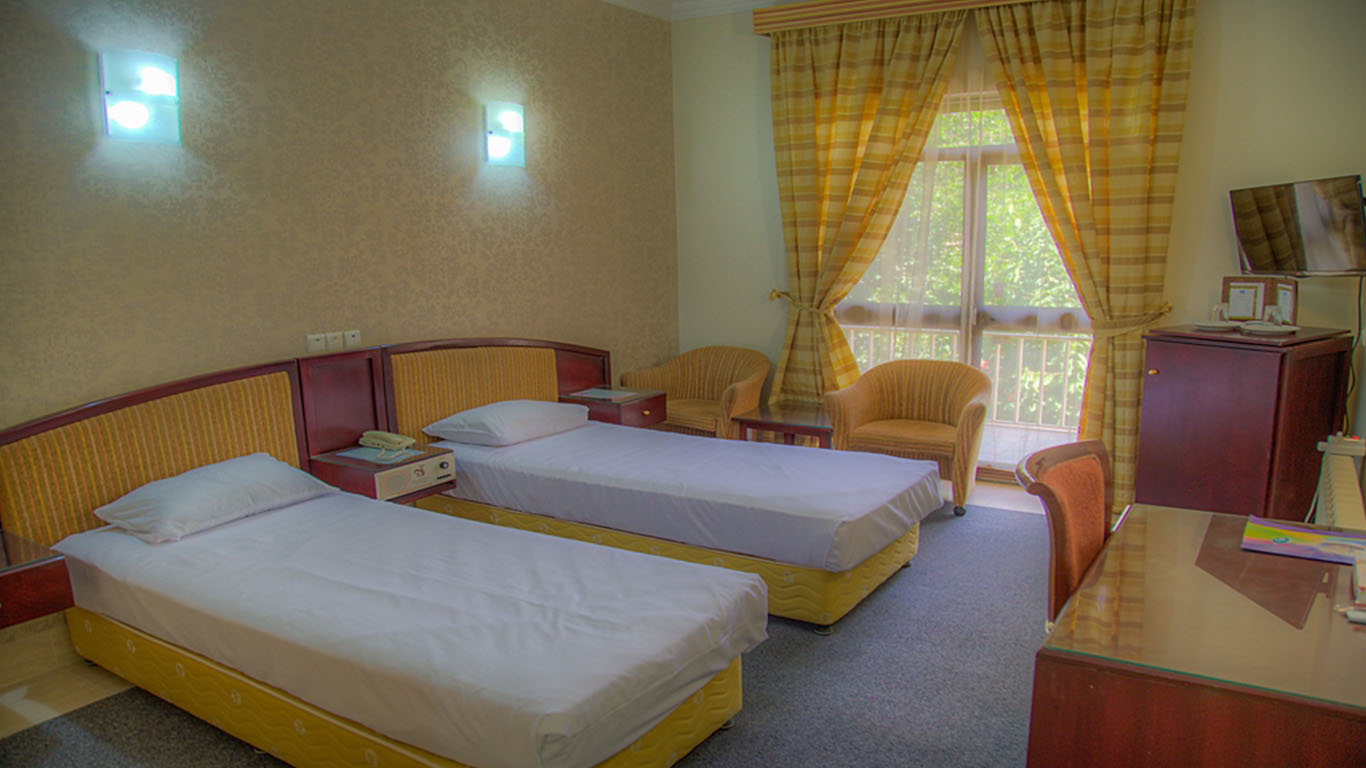 Bastam Tourist Hotel