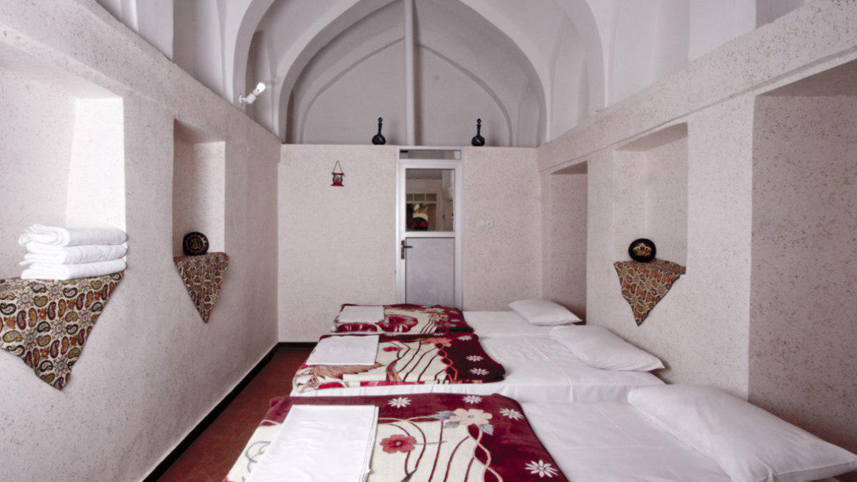 Sarabi Traditional Hotel
