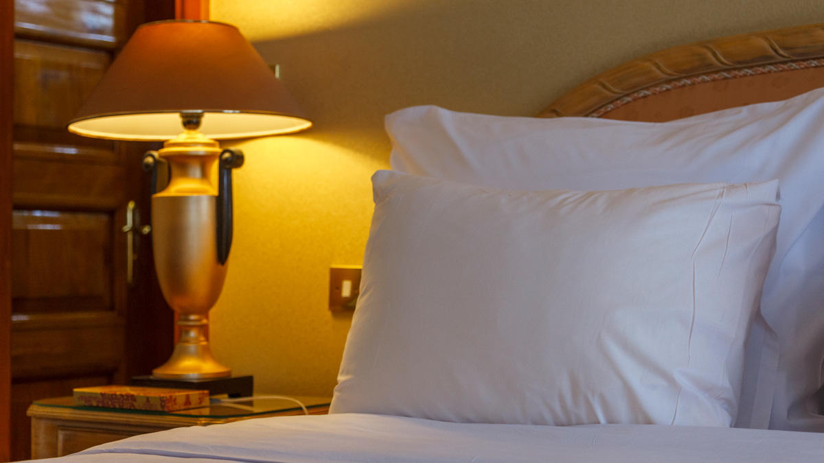 Parsian Esteghlal Hotel