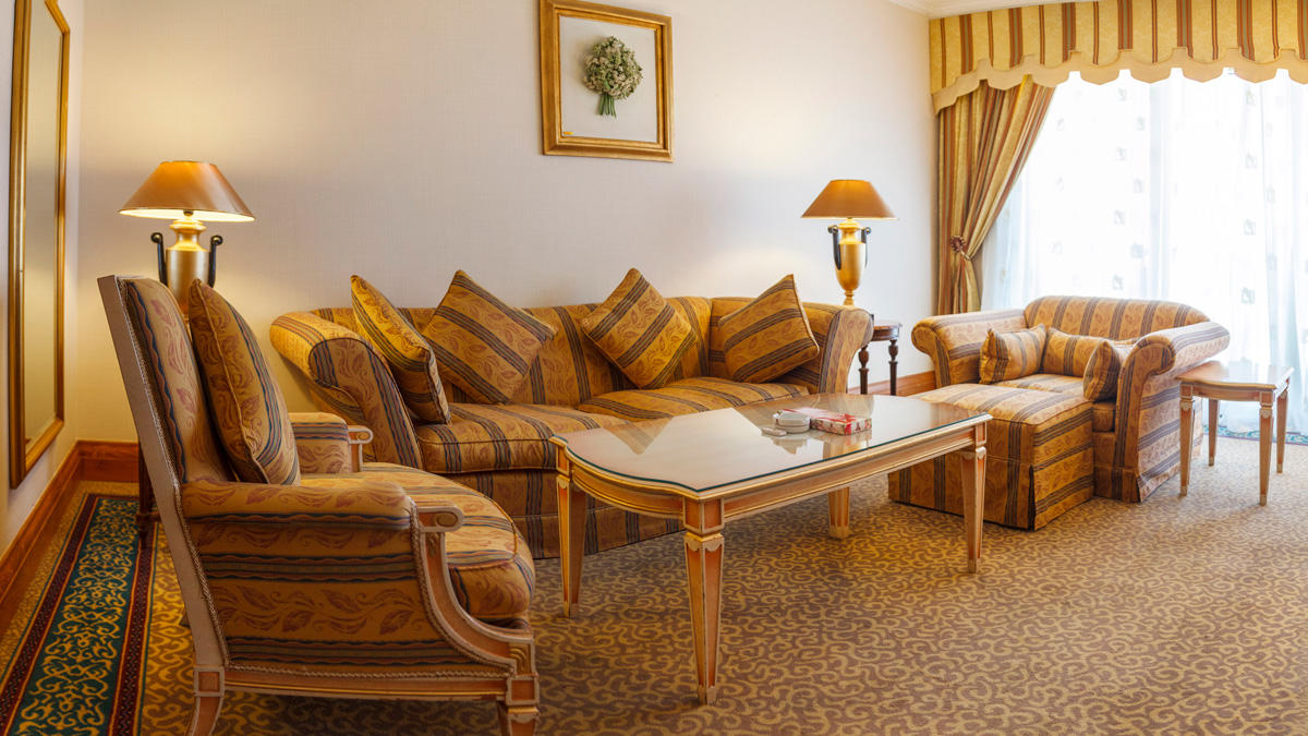 Parsian Esteghlal Hotel