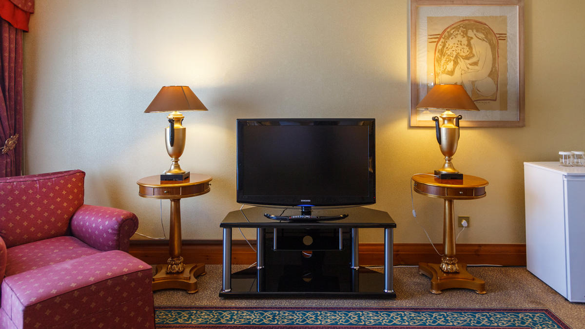 Parsian Esteghlal Hotel