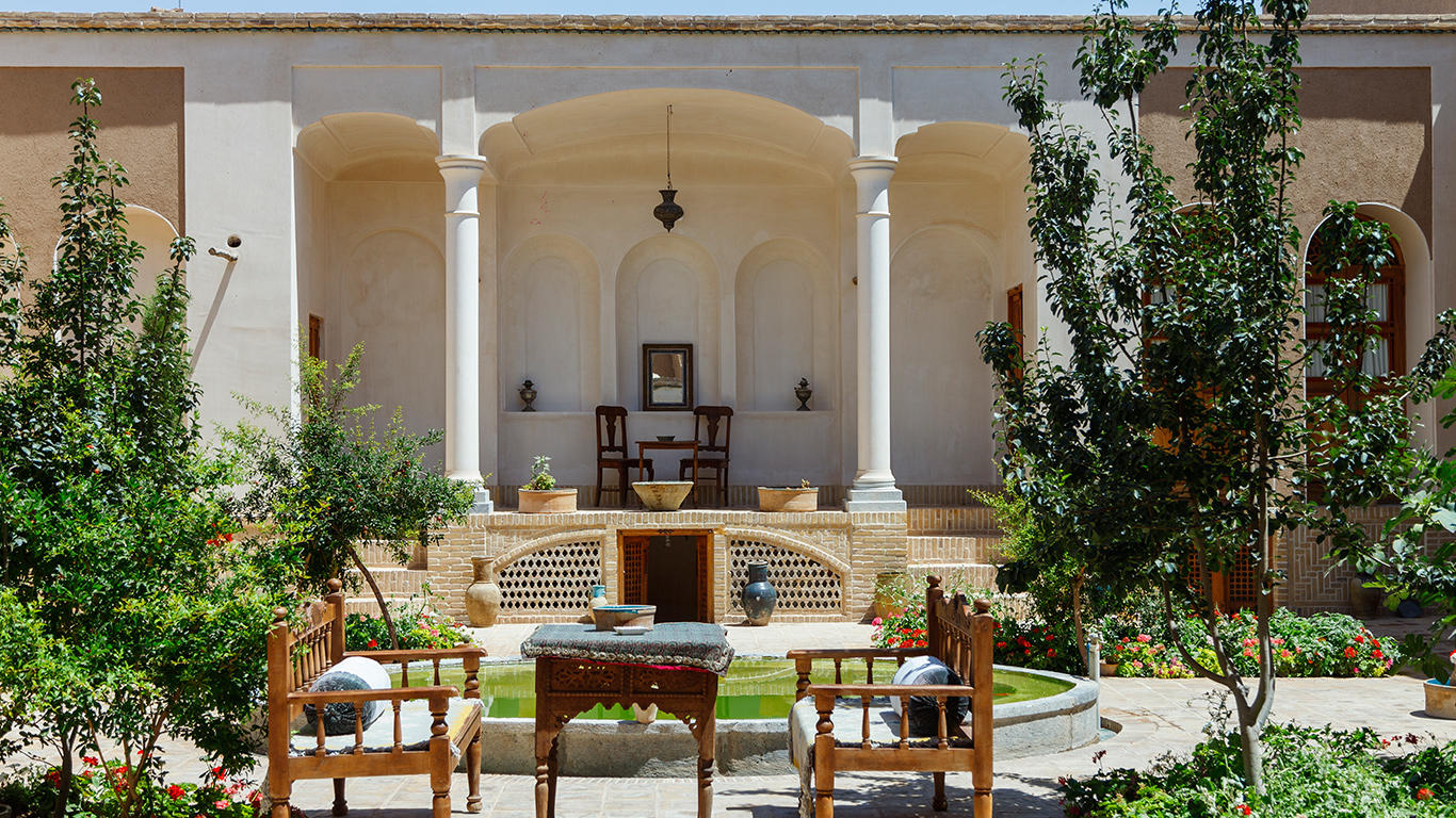 Morshedi House Boutique Hotel