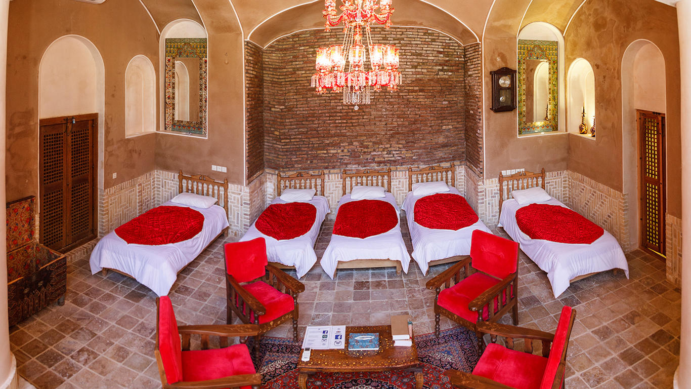 Morshedi House Boutique Hotel