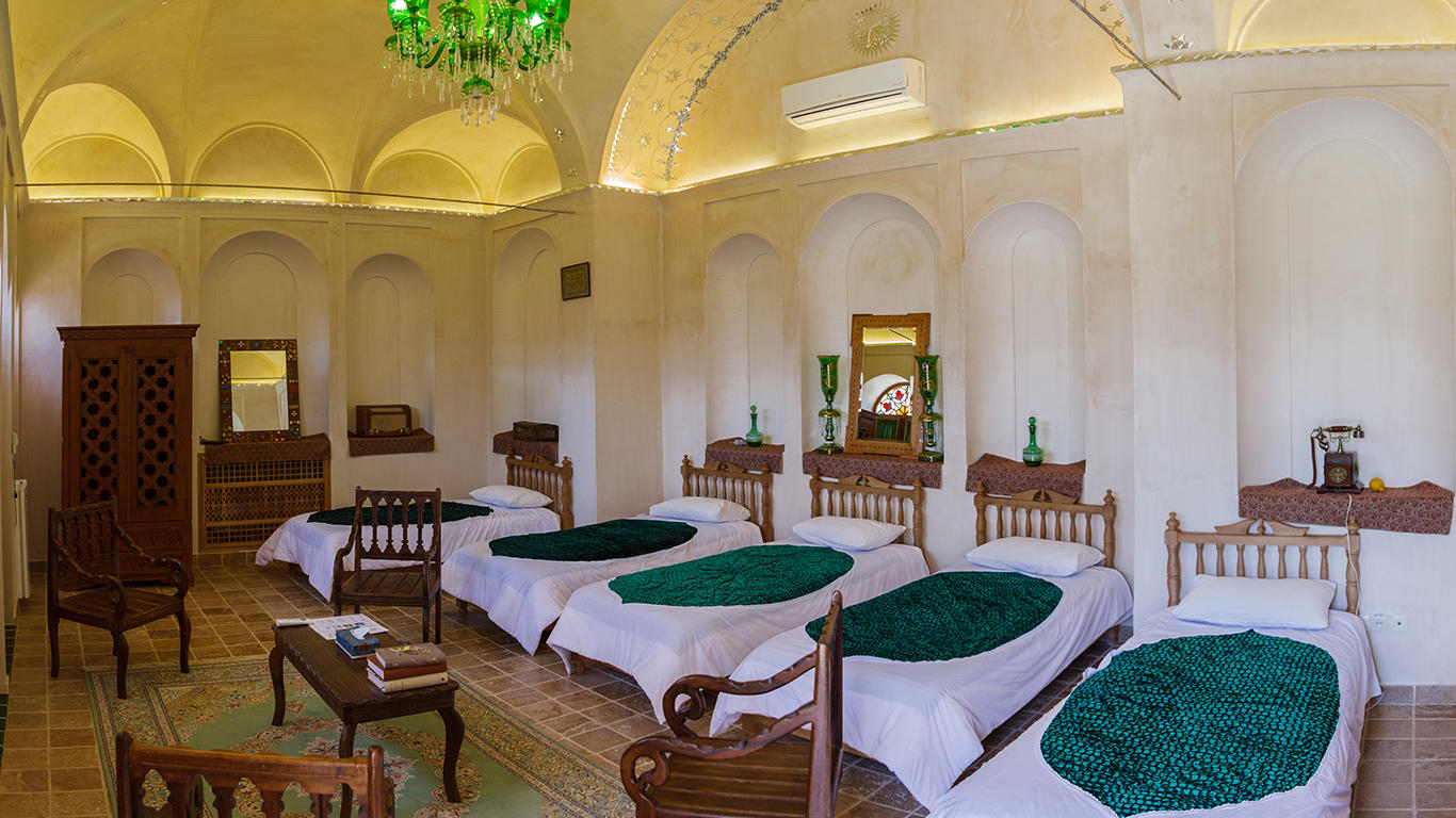 Morshedi House Boutique Hotel