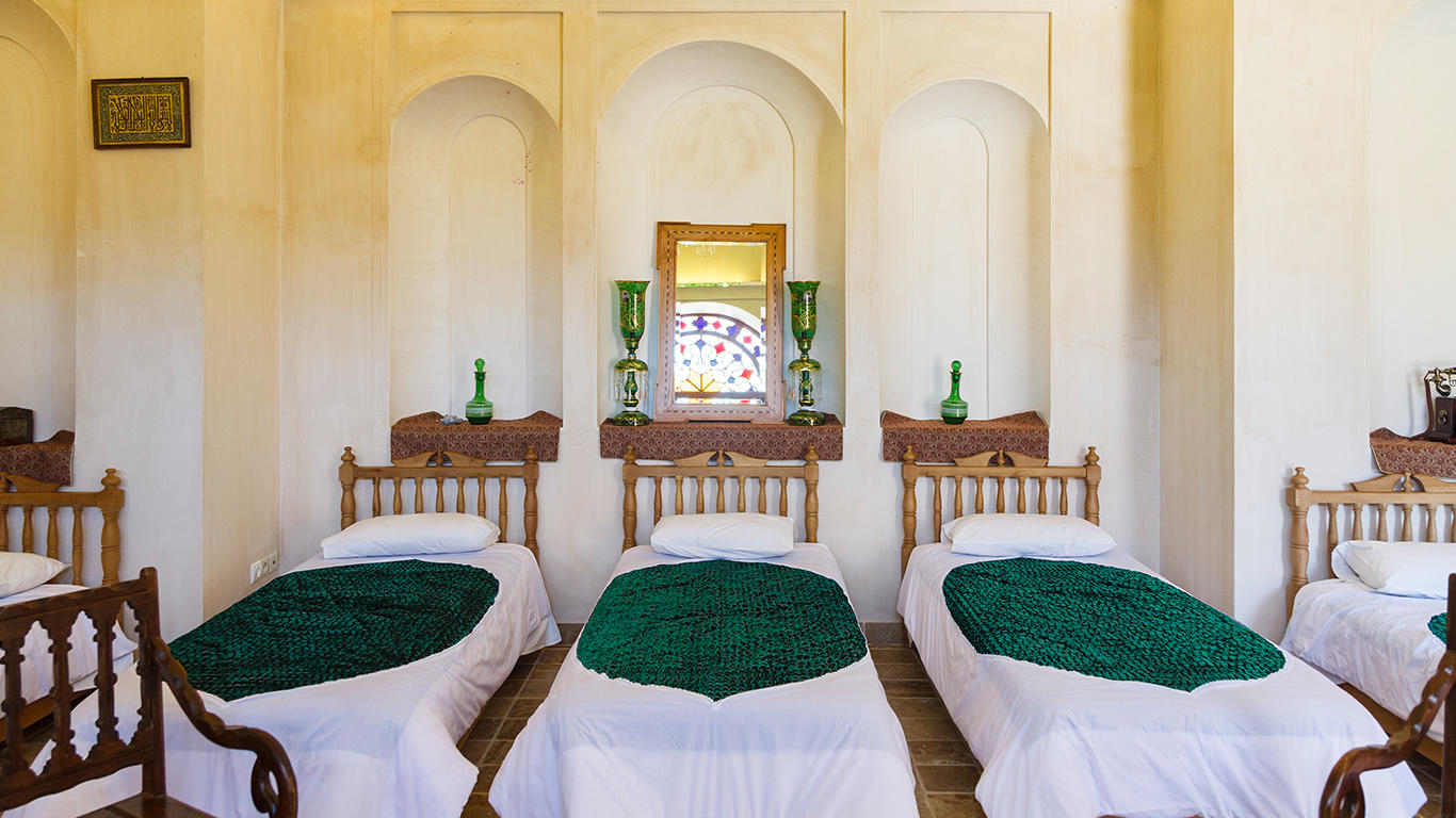 Morshedi House Boutique Hotel