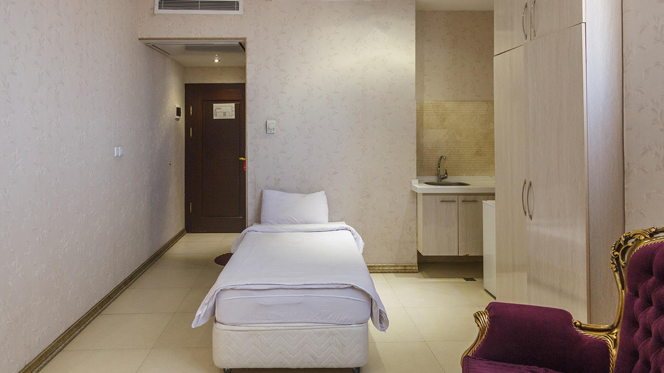 Gol Sorkh Hotel Mashhad, Mashhad — photo 2