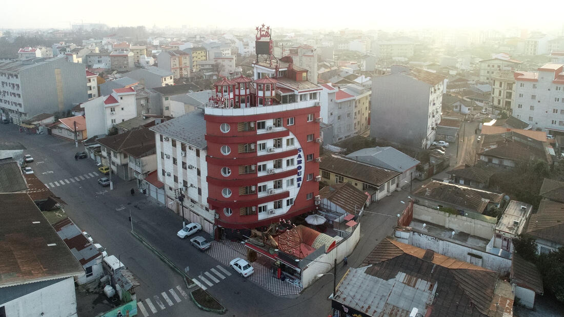 Sabouri Apartment Hotel