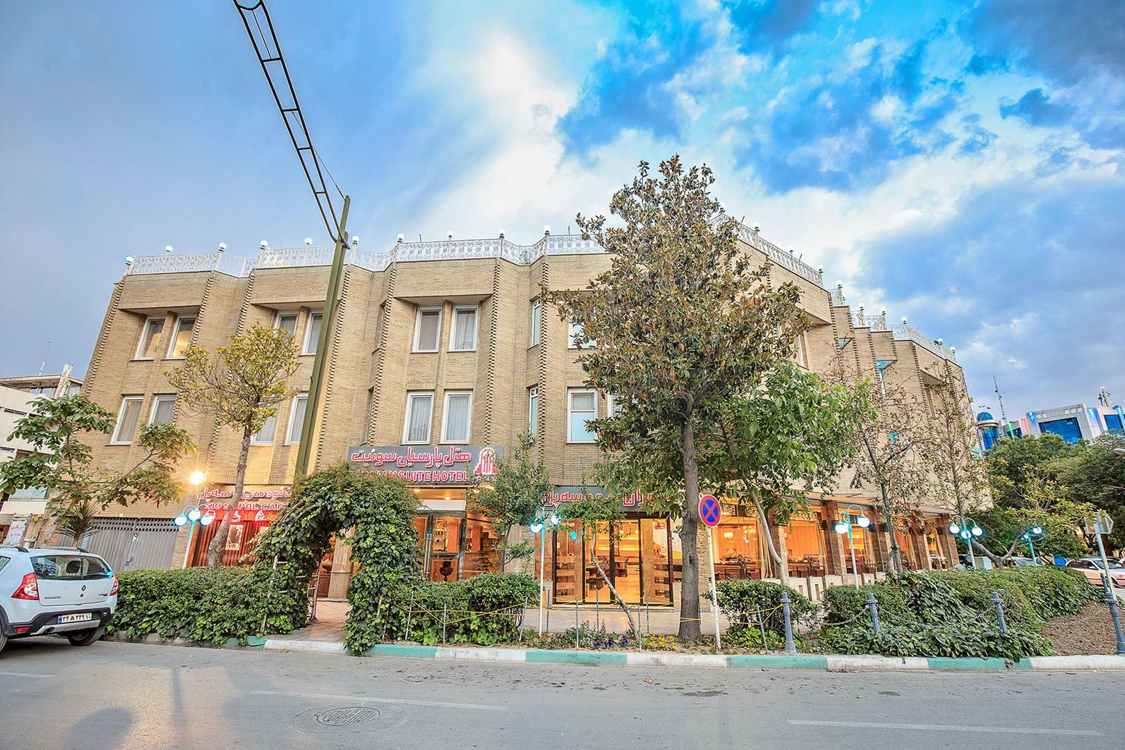 Parsian Suite, Isfahan