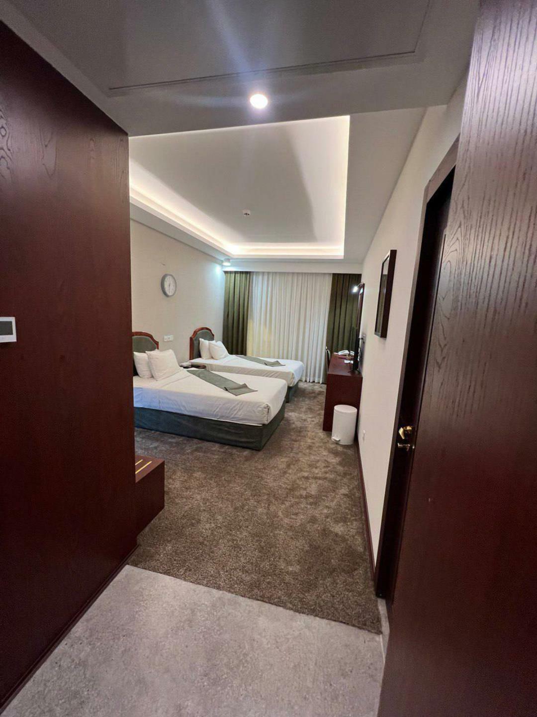 Qasr-Al-Ziafat Hotel