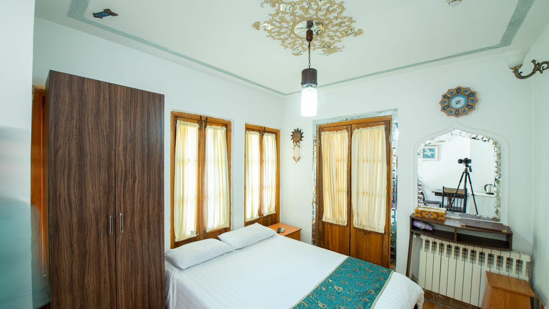 Sunrise Traditional Hotel