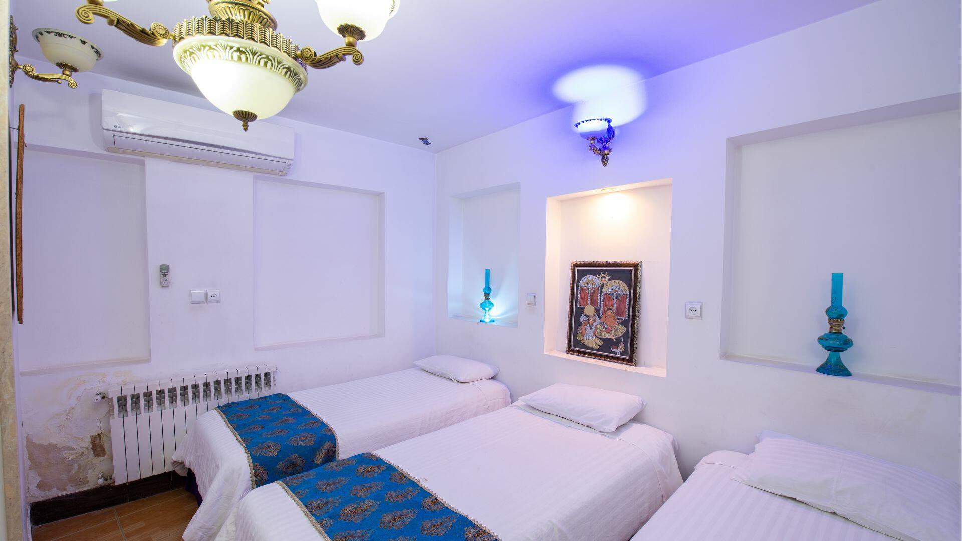 Sunrise Traditional Hotel