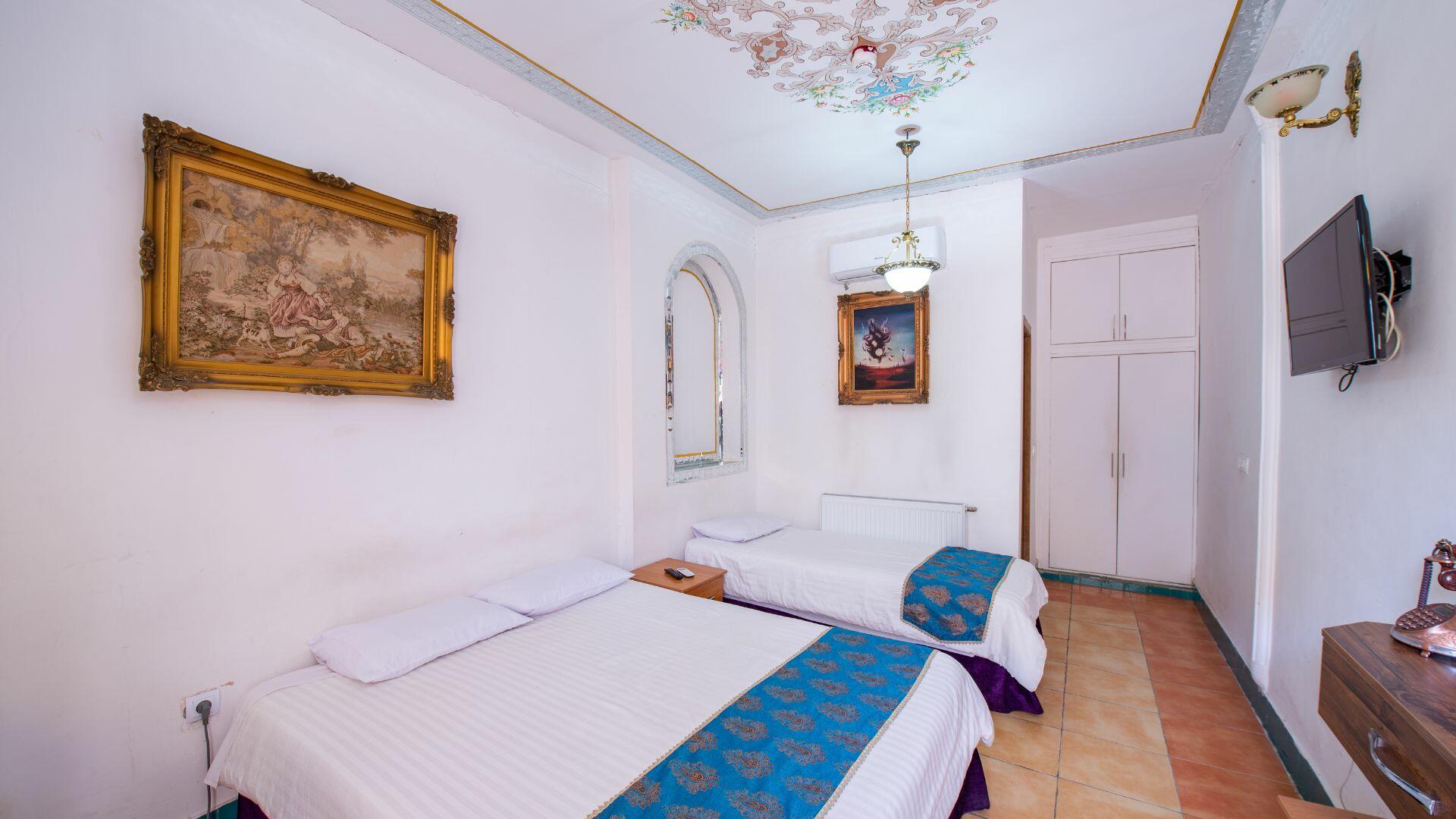 Sunrise Traditional Hotel