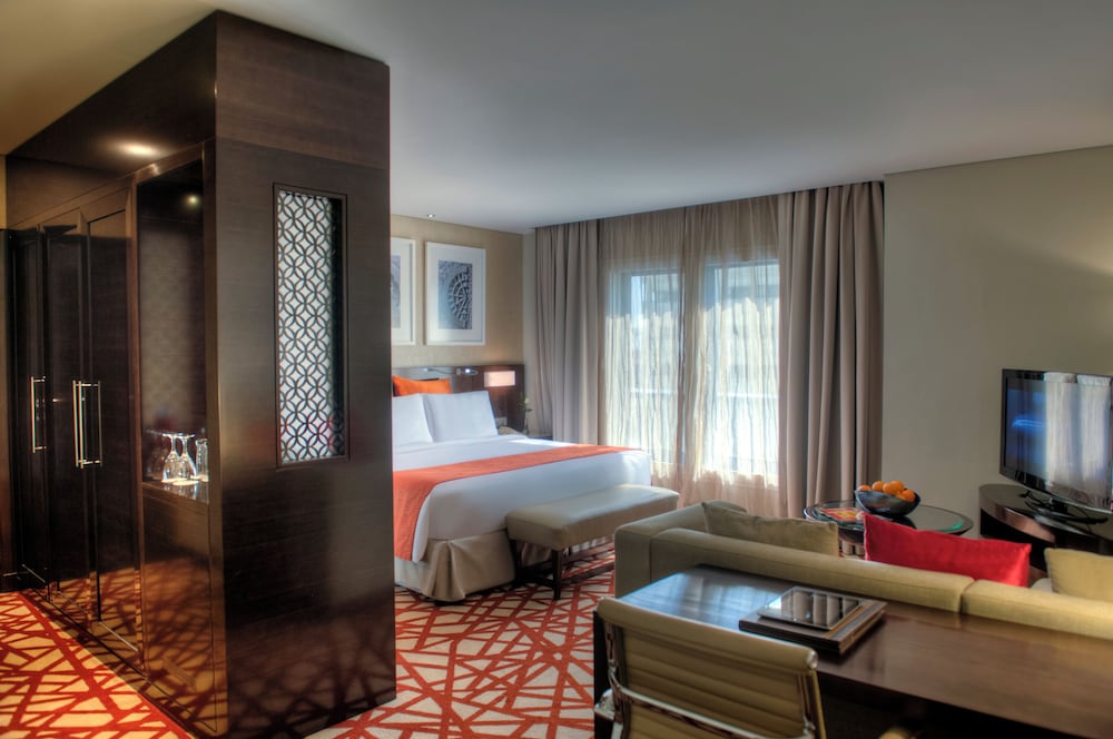 Crowne Plaza Dubai Deira, an IHG Hotel