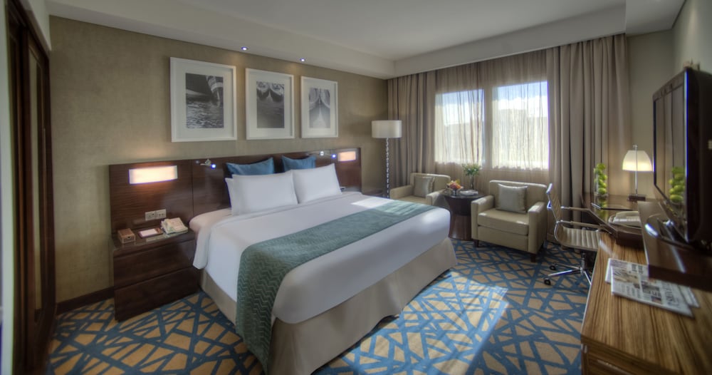 Crowne Plaza Dubai Deira, an IHG Hotel