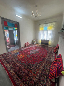 اقامتگاه بومگردی احمدیان کیا هاشمی مشهد اتاق گلرخ