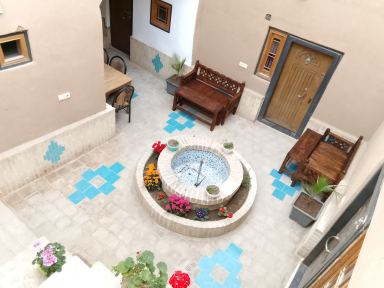اقامتگاه سنتی باوان یزد