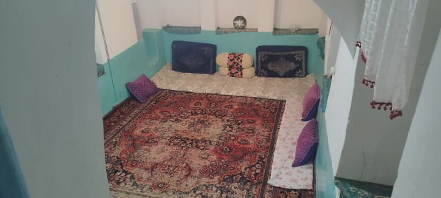 ویلا گُلک بانو (اتاق آلاله)
