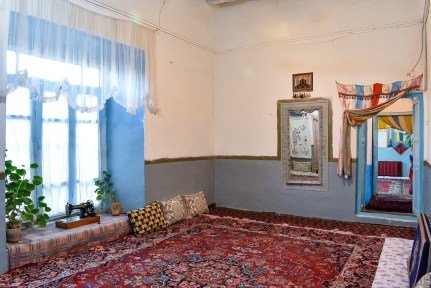 اقامتگاه بومگردی گلک بانو کاشمر واحد سنبل