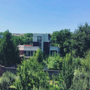 آپارتمان مبله سانای با جکوزی و فوتبال دستی