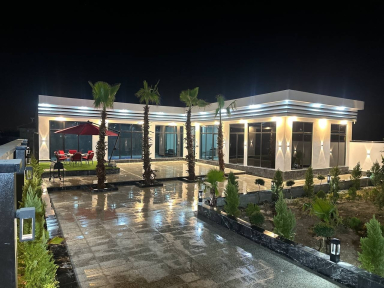 ویلای مدرن سه خوابه استخردار سرپوشیده "یاس 2"