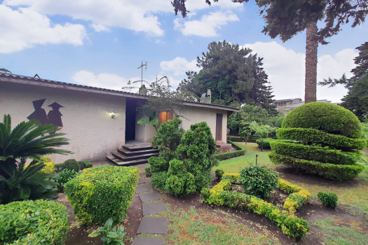 villa/0531b795225e4f37bdca21983f3f30d1.jpg