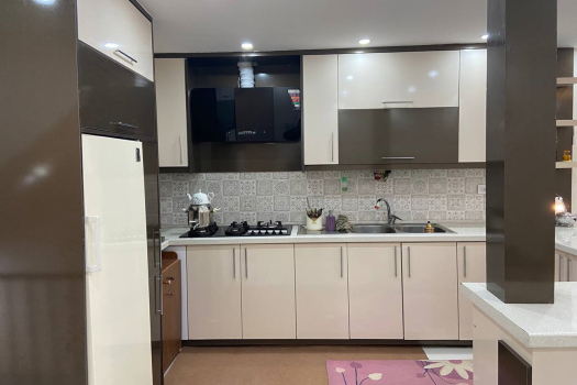 آپارتمان یک خوابه هاشمیان رودکی - پیروزی