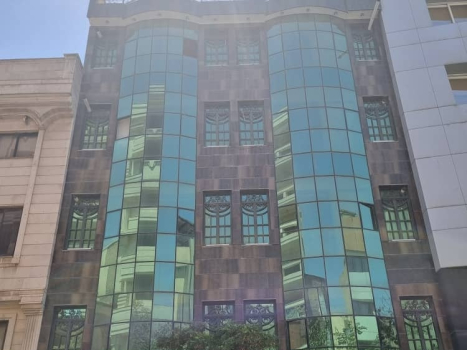 نمای بیرونی ساختمان