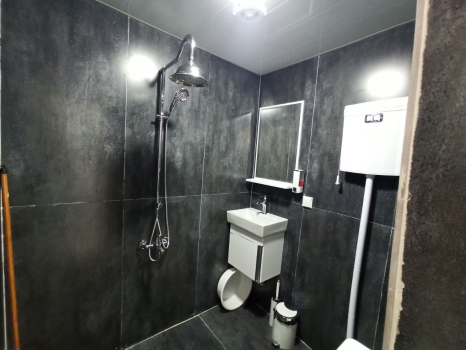 سوییت ساحلی دریادلان واحد 2 حمام
