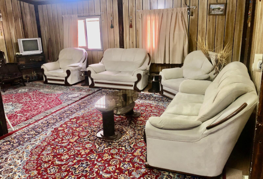 ویلایی دنج در محیطی آرام با ویویی بینظیر اتاق پذیرایی