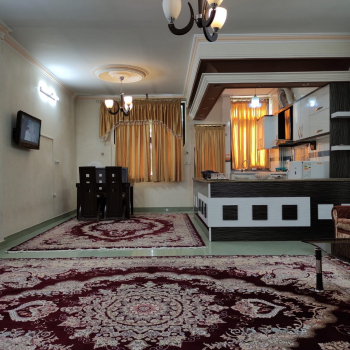 واحد لوکس و مبله در محدوده حرم با قیمت مناسب اتاق پذیرایی