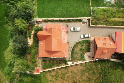 ویلا چوبی تریپلکس دوخوابه الماس نجفیان - اسالم