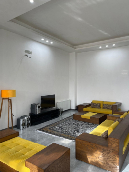 اتاق پذیرایی همکف