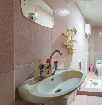 سرویس بهداشتی و حمام