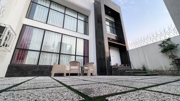 نمای ساختمان