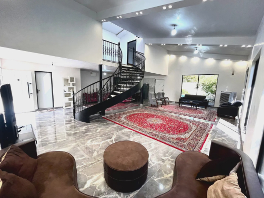 ویلا استخردار آبسرد آرامش