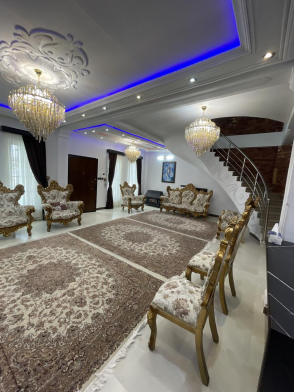 اتاق پذیرایی ویلا استخردار تریپلکس ویو دریا