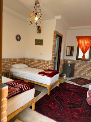 IMG_20240701_134727_561.jpg اقامتگاه بومگردی گلجان زنجان سوئیت لادن