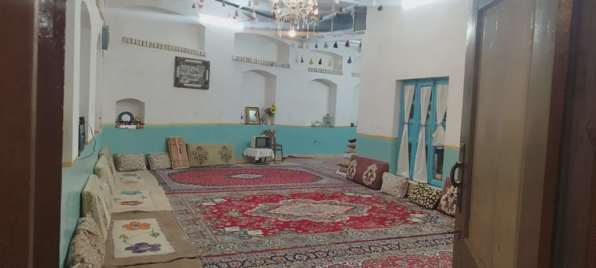 ویلا گُلک بانو (اتاق بزرگ کدخدا)