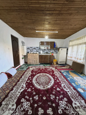 ویلا گل باران