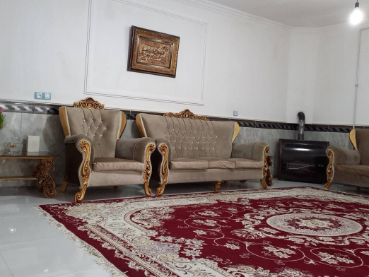 اتاق پذیرایی ویلا خانه یک خوابه با پنجره و نورگیر عالی درغارعلیصدر