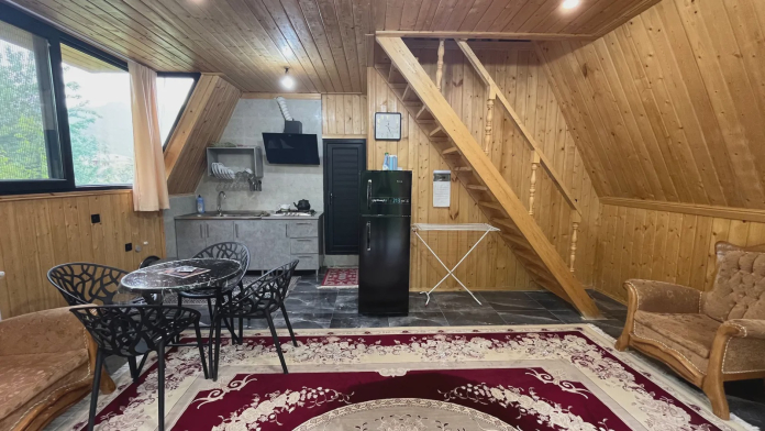 کلبه سوئیسی آیهان