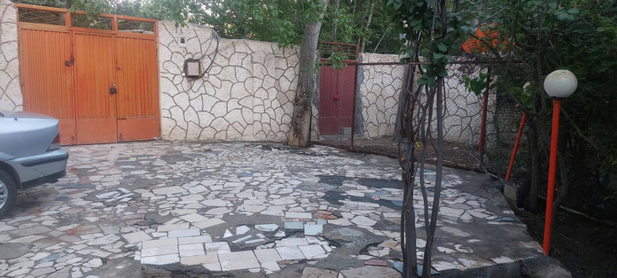 ویلای دوخوابه در باغ بهادران